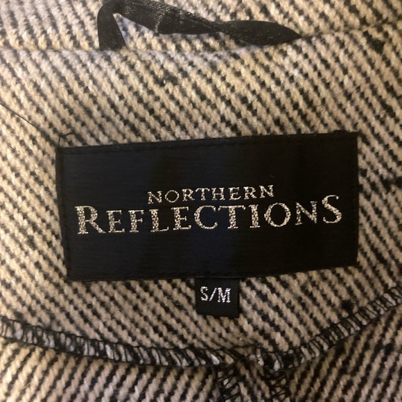 Dress Coat/Cloak - Picture 11 of 11